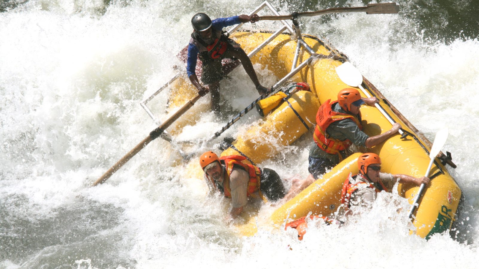 Rafting en el río Zambeze de Clase V